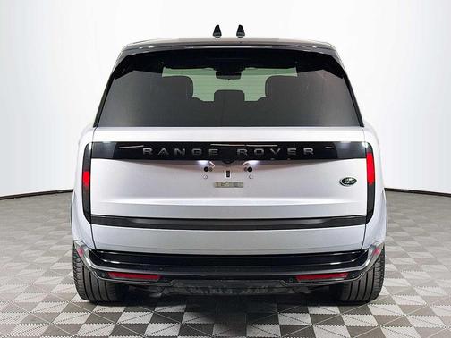 2023 Land Rover Range Rover P400 SE