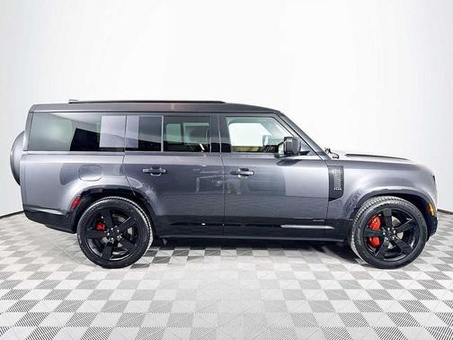 2026 Land Rover Defender P400 X