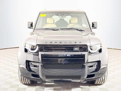 2026 Land Rover Defender P400 X