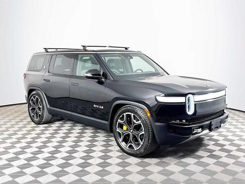 Midnight 2023 Rivian R1S Adventure