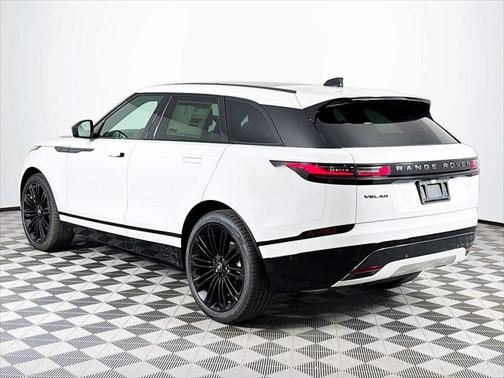 2026 Land Rover Range Rover Velar P250 SE R-Dynamic