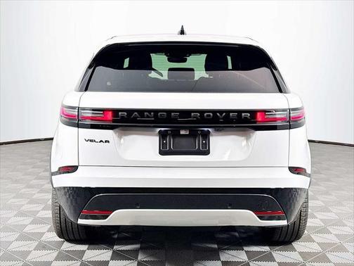 2026 Land Rover Range Rover Velar P250 SE R-Dynamic