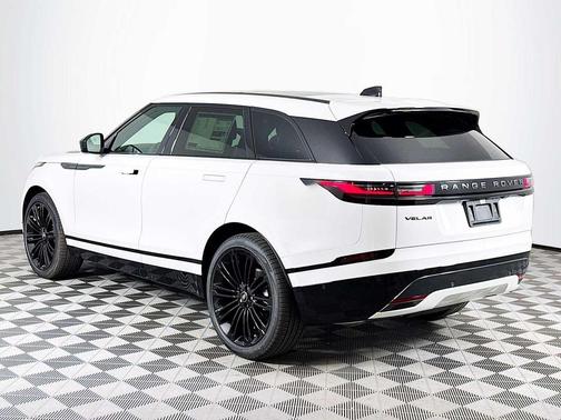 2026 Land Rover Range Rover Velar P250 SE R-Dynamic