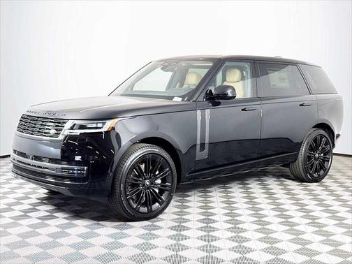 2025 Land Rover Range Rover P530 SE 7 Seat
