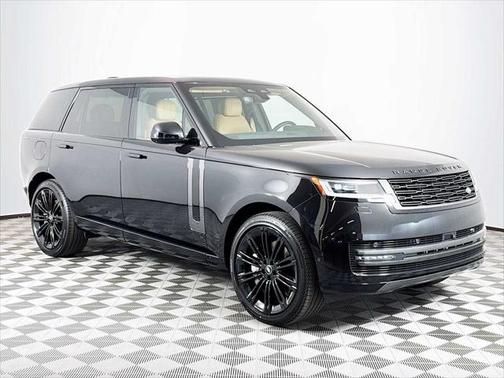 2025 Land Rover Range Rover P530 SE 7 Seat
