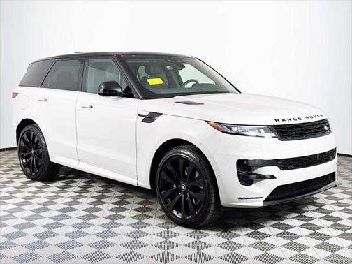 2025 Land Rover Range Rover Sport SE