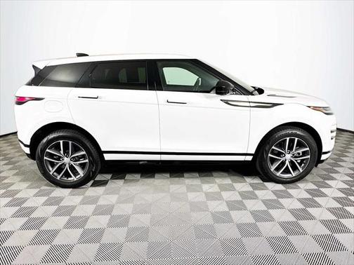 2024 Land Rover Range Rover Evoque Dynamic SE