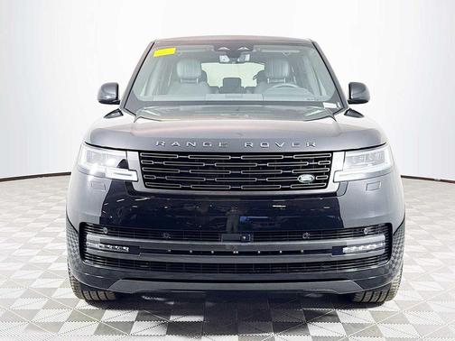 2026 Land Rover Range Rover P530 SE 7 Seat