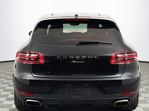 2018 Porsche Macan Base