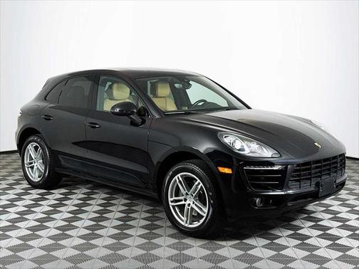 2018 Porsche Macan Base