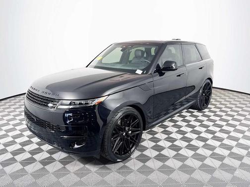 2025 Land Rover Range Rover Sport SE