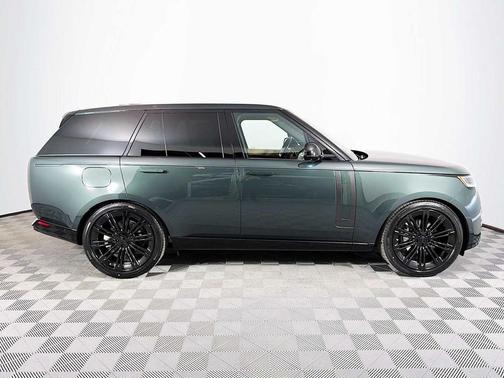2026 Land Rover Range Rover P400 SE