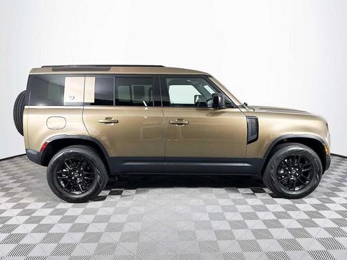 2024 Land Rover Defender 110 P400 S