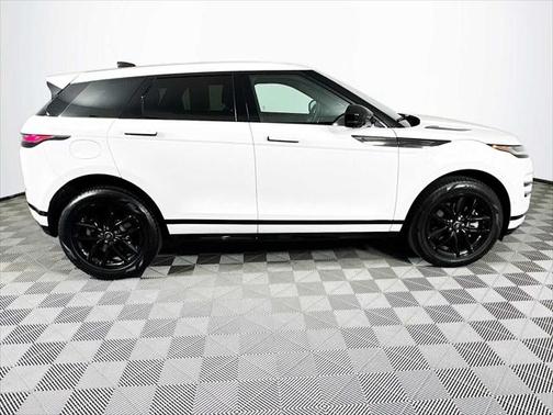 2024 Land Rover Range Rover Evoque Dynamic SE