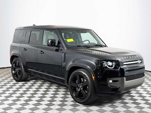2025 Land Rover Defender 110 P500 X-Dynamic SE