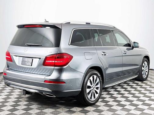 2018 Mercedes-Benz GLS 450 4MATIC