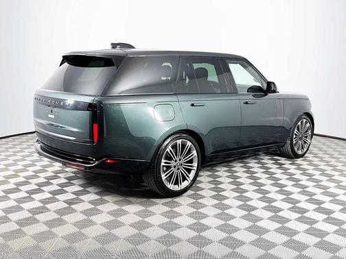 2024 Land Rover Range Rover P400 SE