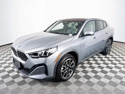 2025 BMW X2 xDrive28i