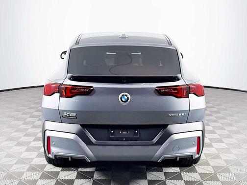 2025 BMW X2 xDrive28i