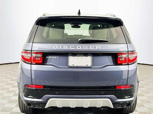 2025 Land Rover Discovery Sport S