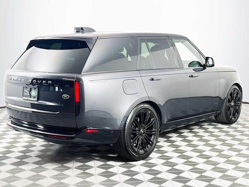 2023 Land Rover Range Rover P400 SE