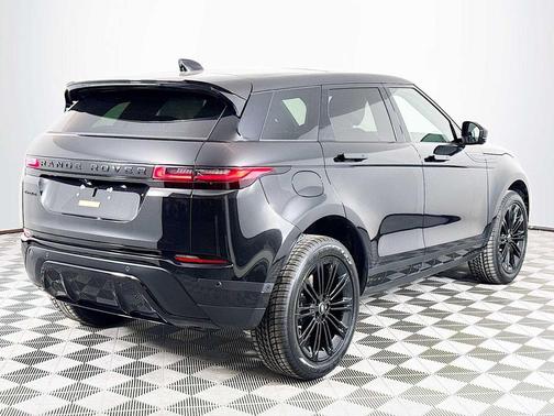 2026 Land Rover Range Rover Evoque Core S