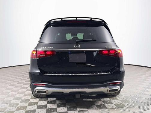 Obsidian Black Metallic 2024 Mercedes-Benz GLS 580 4MATIC