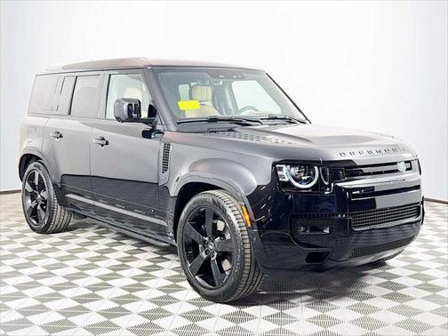 2025 Land Rover Defender 110 V8