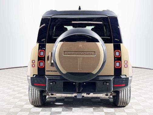 2026 Land Rover Defender P400 X-Dynamic SE