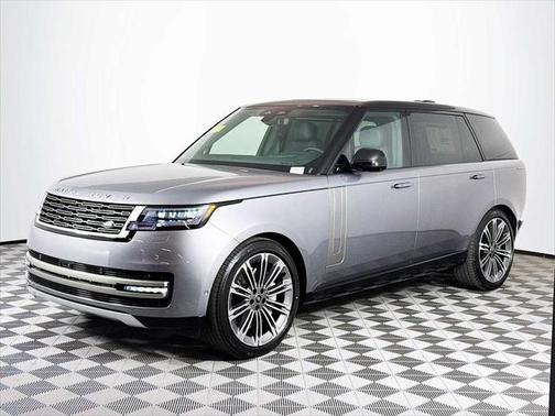 2025 Land Rover Range Rover P530 SE 7 Seat