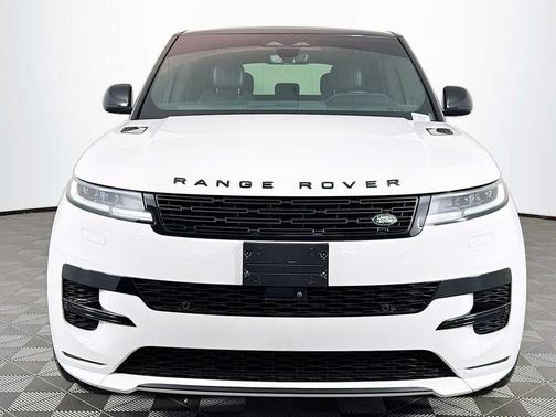 2024 Land Rover Range Rover Sport SE