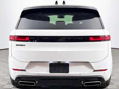 2024 Land Rover Range Rover Sport SE