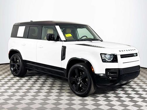 2025 Land Rover Defender 110 V8