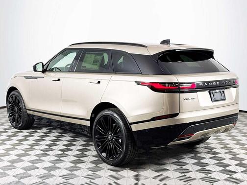 2026 Land Rover Range Rover Velar P400 Dynamic SE