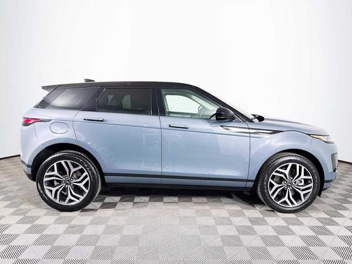 Nolita Grey Metallic 2023 Land Rover Range Rover Evoque SE