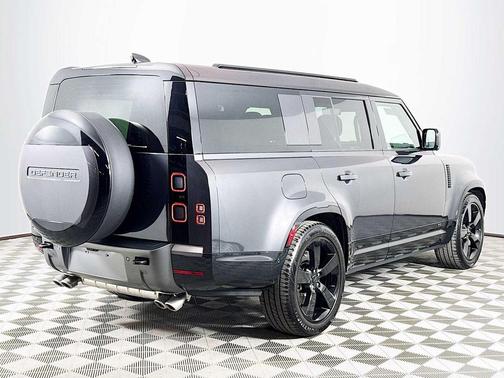 Carpathian Grey 2026 Land Rover Defender V8