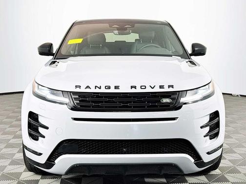 2024 Land Rover Range Rover Evoque Dynamic SE