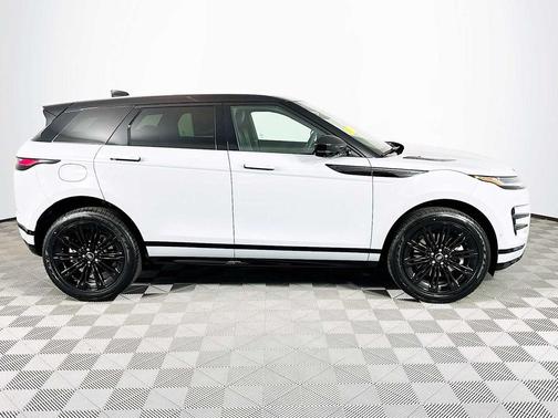 2024 Land Rover Range Rover Evoque Dynamic SE