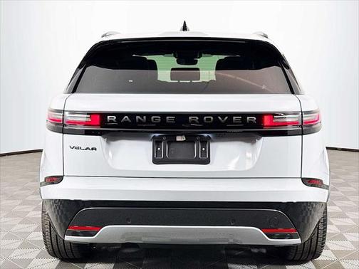 2026 Land Rover Range Rover Velar P250 SE R-Dynamic