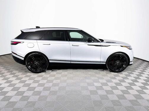 2025 Land Rover Range Rover Velar P250 SE R-Dynamic