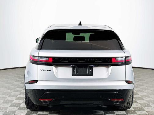 2025 Land Rover Range Rover Velar P250 SE R-Dynamic