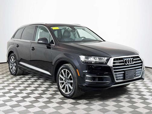 Orca Black 2018 Audi Q7 3.0T Premium Plus