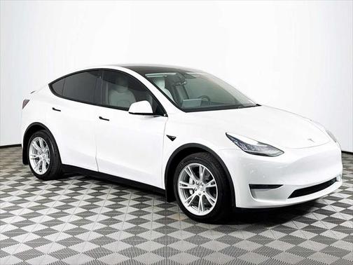 2021 Tesla Model Y Long Range Dual Motor All-Wheel Drive