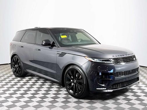 2025 Land Rover Range Rover Sport SE