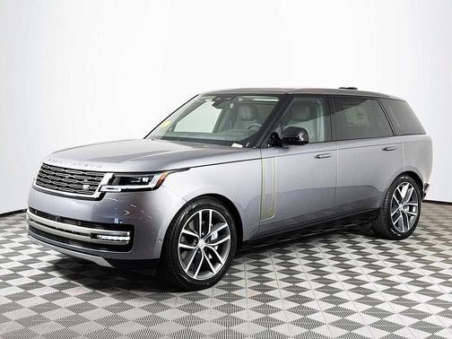 2025 Land Rover Range Rover P530 SE 7 Seat