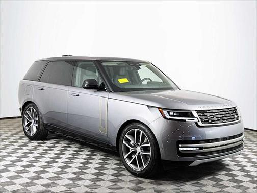 2025 Land Rover Range Rover P530 SE 7 Seat
