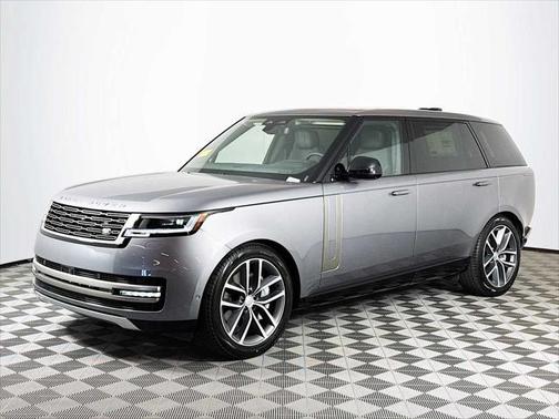 2025 Land Rover Range Rover P530 SE 7 Seat