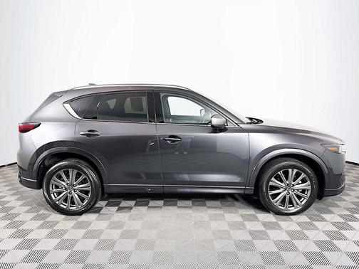 2024 Mazda CX-5 Signature