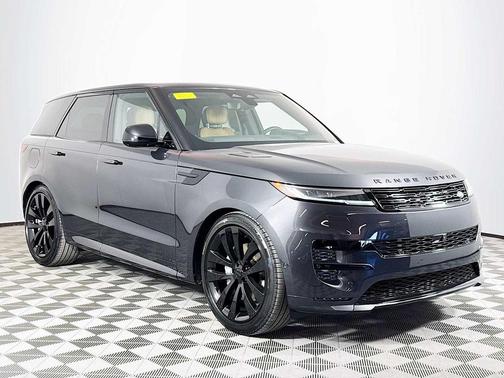 2026 Land Rover Range Rover Sport SE
