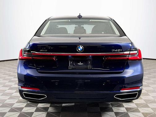 2020 BMW 740 xDrive
